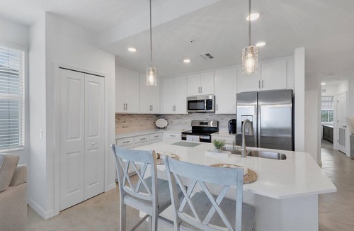 Punta Gorda Condo | 30-night min 3 bdrm 2nd floor Heritage Landing Golf Club Transfer Included!