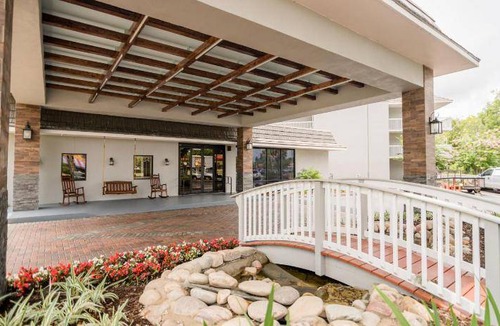 Ocala House | 300 m² Motel ∙ 127 guests