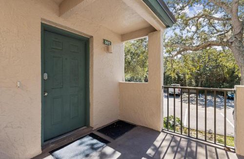 Amelia City House | 307 Sailmaker