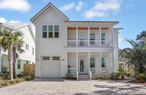 Seagrove Beach House | 30A Luxury Beach Home Beach Please, Private Heated Pool, 4 NEW Bikes, Walk to the Beach!