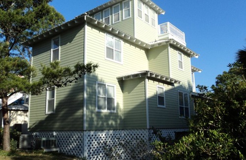 Dune Allen Beach House | 30A Spacious House walk to Beach- pet friendly