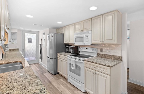 Hilton Head Island Villa | 31 Ocean Club - Oceanfront Complex, all one level & just steps to the beach!