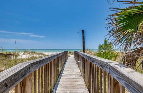 Bradenton Beach House | 312 m² House ∙ 8 bedrooms ∙ 18 guests