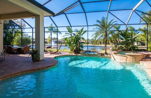 Biggar House | 316 m² House ∙ 4 bedrooms ∙ 6 guests