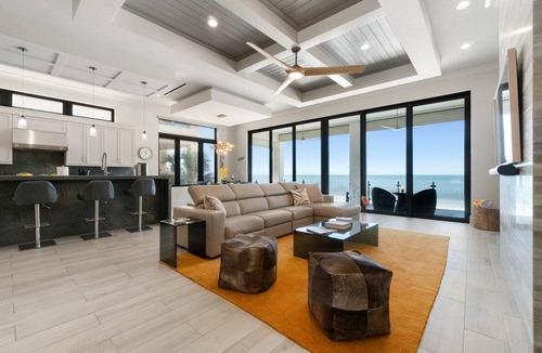 Mid Island Villa | 321 m² Villa ∙ 3 bedrooms ∙ 12 guests