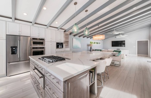 Lighthouse Point House | 3211 Managed by Brampton Park