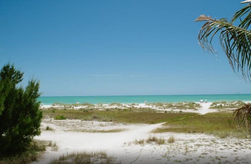Anna Maria House | 325 m² House ∙ 5 bedrooms ∙ 8 guests