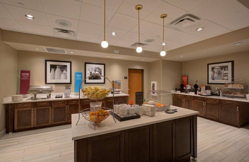 Temple Crest Hotel | 33 m² Hotel ∙ 2 bedrooms ∙ 127 guests