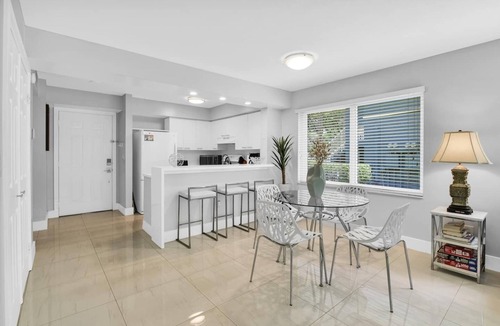 Mission Bay Apartment | 340A - Modern Villa in the heart of Boca Raton