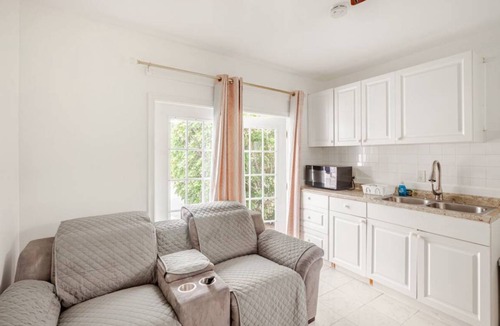 Florida Ridge Resort | 35 m² Private room ∙ 1 bedroom ∙ 2 guests