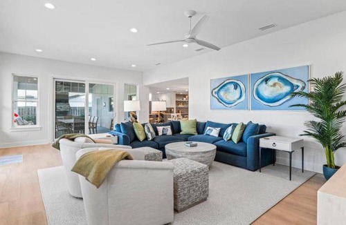 Jacksonville Beach House | 350 m² House ∙ 5 bedrooms ∙ 14 guests