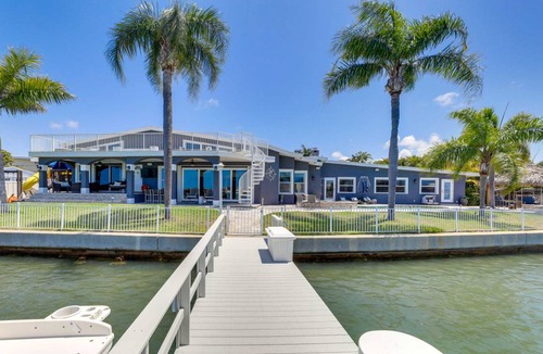 Causeway Isles House | 365 m² House ∙ 5 bedrooms ∙ 12 guests