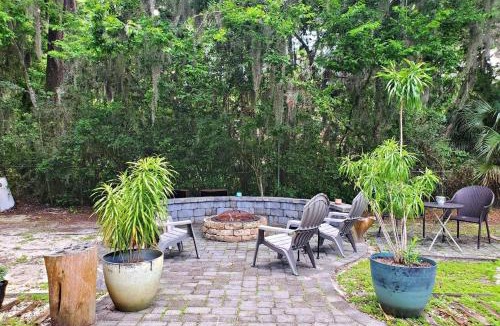 Port Orange House | 3652 Francis Street
