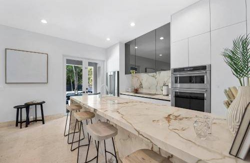 Coral Terrace House | 367 m² House ∙ 7 bedrooms ∙ 18 guests