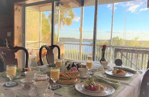Crystal River Bed & Breakfast | 37 m² Bed and breakfast ∙ 4 guests