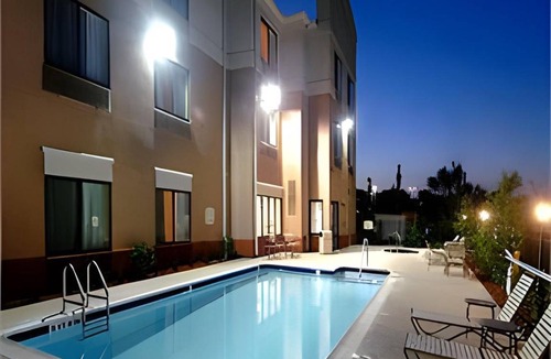 Clearwater Hotel | 37 m² Hotel ∙ 127 guests