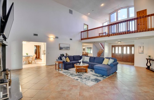 Palm Harbor House | 371 m² House ∙ 5 bedrooms ∙ 14 guests