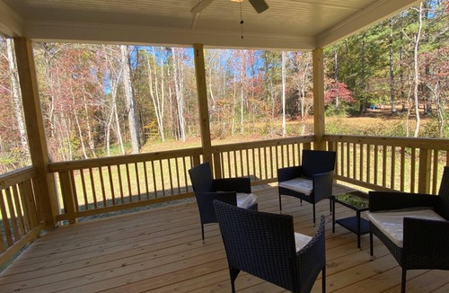 Douglasville House | 3800 sq ft Suburban Estate 25 Min MAJOR INTERNATIONAL SPORTING EVENT 26 5 BR tranquility & city access