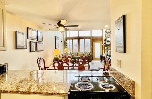 Sugar Mountain Condo | 3B Condo Overlooking Sugar Ski Slopes!