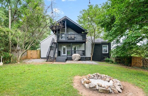 Springfield Cottage | 3BD 102 Madison Ter