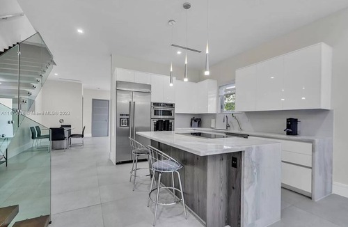 Southwest Coconut Grove House | 3bd 3.5 bath Modern Villa with pool, gated & additional parking on street