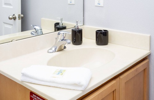 West Kissimmee House | 3BEDS / 2 SUITS ENCANTADA RESORT 10min DISNEY
