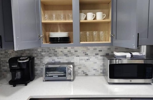 Smyrna House | 3BR/2BA Near Truist Park & Major international sporting event action