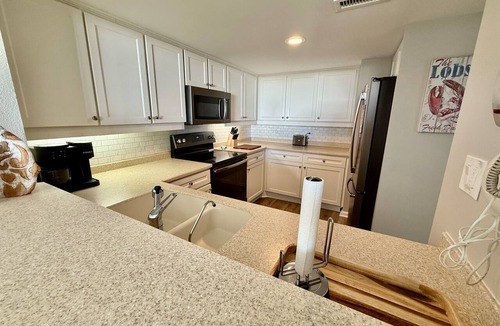 Briarcliffe Acres Condo | 3BR/2BA South Tower -It's All About the View! 2 Kings + 2 Twins + Beach Locker!