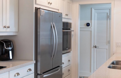 Jacksonville Beach House | 3BR Beach Home - 4 min to Ocean - 10 min to Mayo