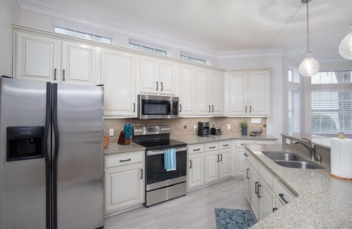 Sandestin Condo | 3BR Beach Villa Near Pool! New 6-Seater GOLF CART, Screened Porch, Beach Tram