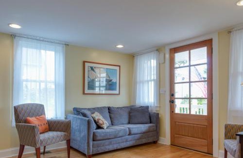 Ocean Grove House | 3BR Beautiful Remodeled Victorian w/Beach Locker