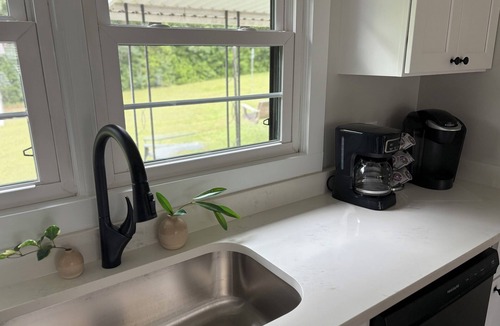 Athens House | 3BR Cozy Dawg Retreat Newly updated close to downtown Athens and Firefly trail.