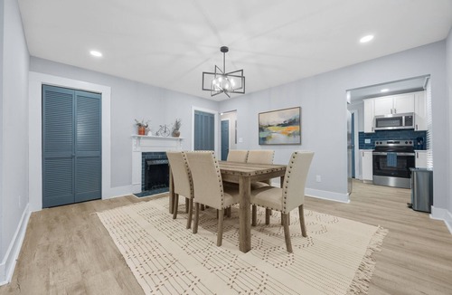 West End House | 3BR Downstairs Unit in BeltLine & Lee+White - Near Stadium Duplex