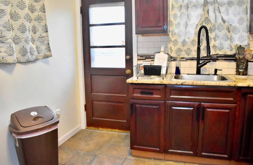 South Philadelphia House | 3BR Philly townhome w/AC near World Cup, action, dining, bars and transit!