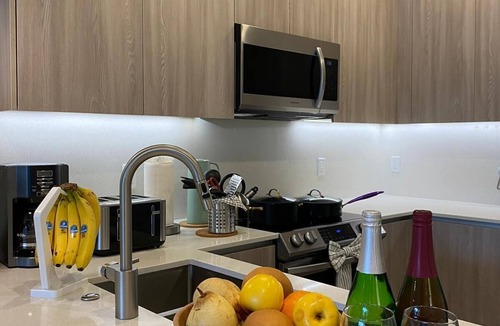 Silver Creek House | 3BR Pool Home + Bonus Lounge w/Daybed WiFi Sleeps 10