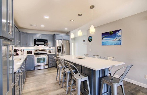 Miramar Beach Ski Chalet | 3C, Vitamin Sea