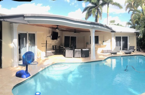 Boca Raton House | 4/3 Pool Home. Tropical, Private, Short Walk to Beach