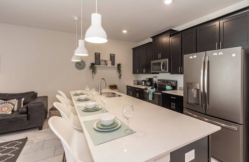 Davenport House | 4 Bd Modern Home at Champions Gate close to Disney