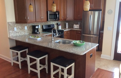 Gold Coast Condo | 4 BDR/2 Bath condo, 5 houses from Ocean City's Gold Coast beach