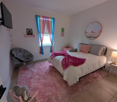 Port Malabar House | 4 bed 2 bath family friendly home in SW Palm Bay