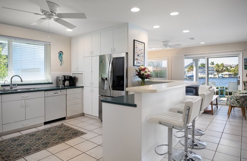Key West House | 4 Bed House w/Heated Pool and Dock - 4 Min. to Key West