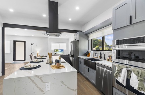 Coral Terrace House | 4 Bed Private Miami Home