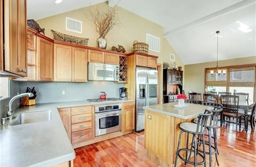 North Beach Haven House | 4 bedroom accommodation in Spray Beach