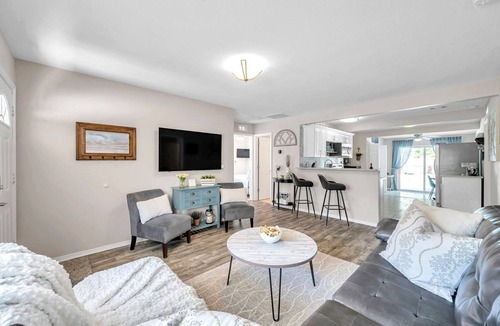 Bayview House | 4-bedroom house in charming St. Petersburg