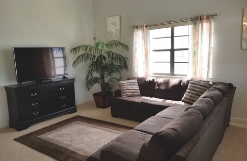 Orlando House | 4-Bedroom House Private Pool 5 Mi Convention C. and Epic Universe, 7 Mi Disney W