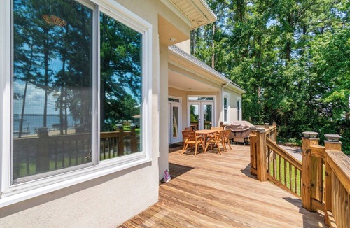 Lake Murray of Richland House | 4 bedroom Lake front house 5 mins from liberty with private ramp and dock!