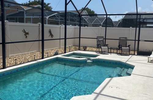 Indian Point House | 4 Bedroom Pool House Near Disney