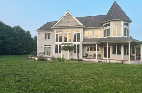 Norma House | 4-bedroom spacious house in beautiful Pittsgrove with AC, WiFi. Enjoy your stay