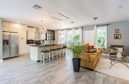 Old Seminole Heights House | 4-bedroom vacation home just 8 minutes from Busch Gardens Tampa Bay
