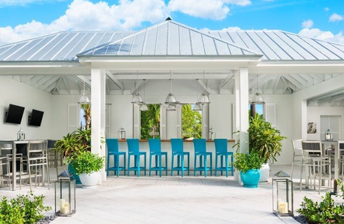 Historic Seaport House | 4 Family Ready Suites | Spacious and Near Duval Street Nightlife